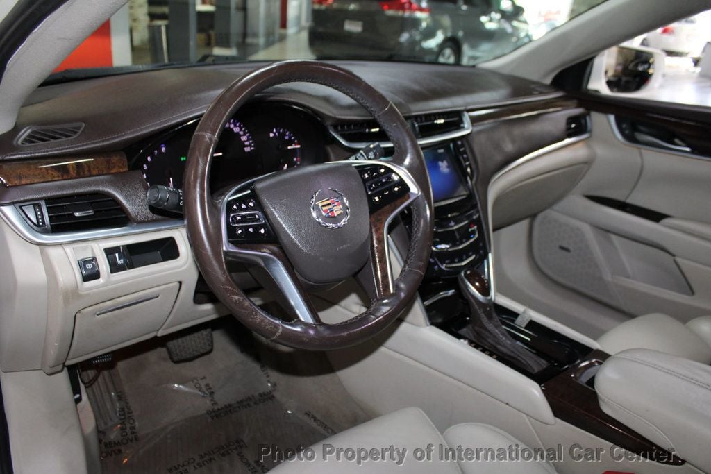 2013 Cadillac XTS Luxury photo 8