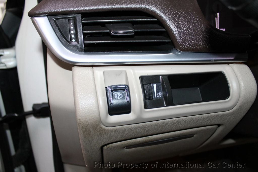 2013 Cadillac XTS Luxury photo 10