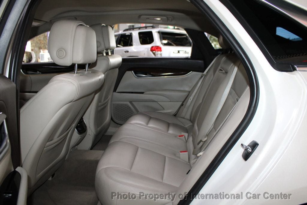 2013 Cadillac XTS Luxury photo 21