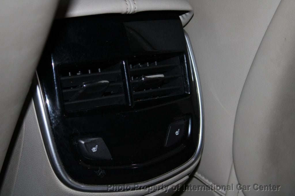 2013 Cadillac XTS Luxury photo 23