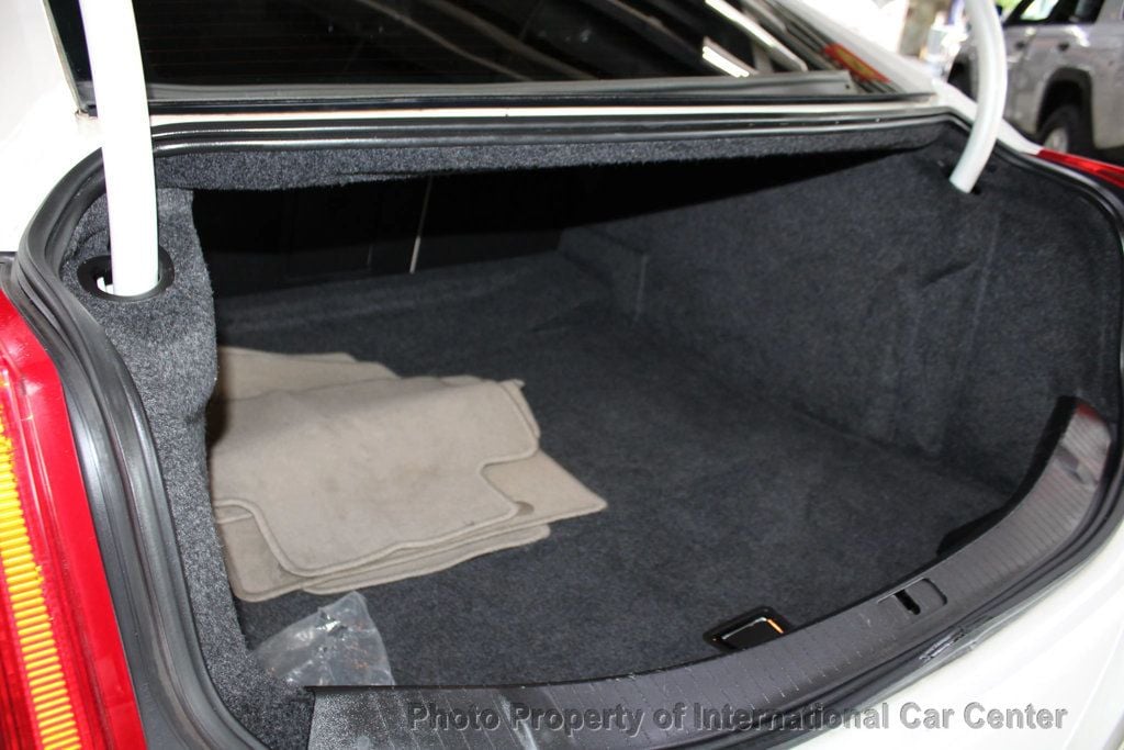 2013 Cadillac XTS Luxury photo 24