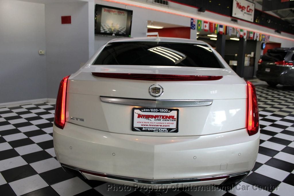 2013 Cadillac XTS Luxury photo 4