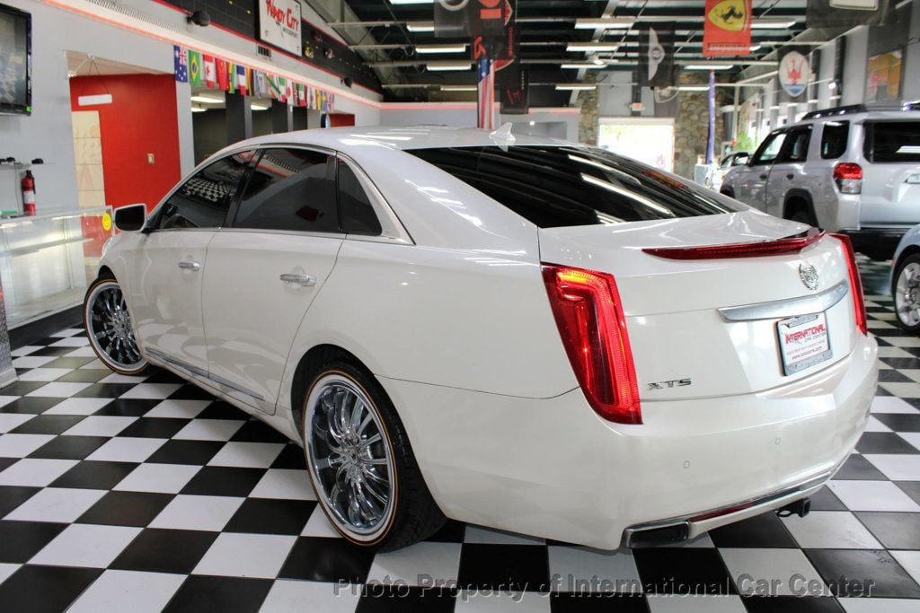 2013 Cadillac XTS Luxury photo 5