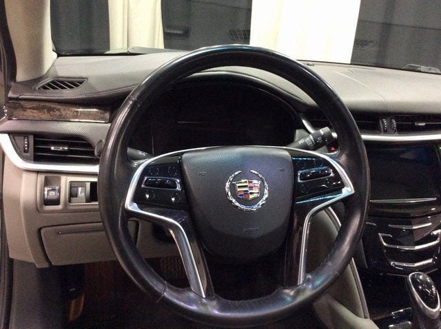 2013 Cadillac XTS 4dr Sedan Luxury FWD - 22951396 - 10