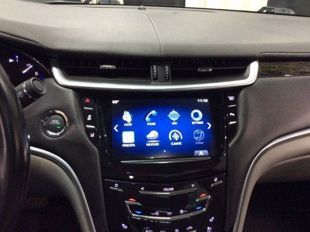 2013 Cadillac XTS 4dr Sedan Luxury FWD - 22951396 - 16