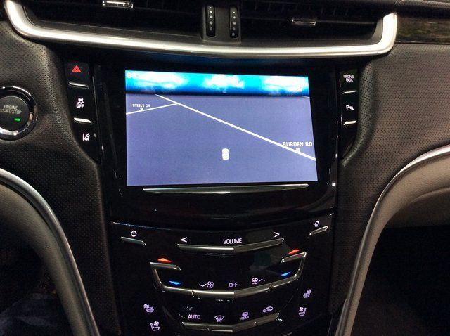 2013 Cadillac XTS 4dr Sedan Luxury FWD - 22951396 - 19