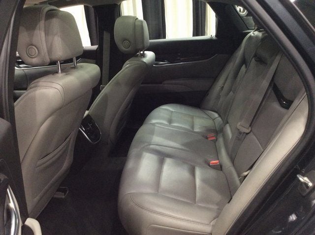 2013 Cadillac XTS 4dr Sedan Luxury FWD - 22951396 - 21