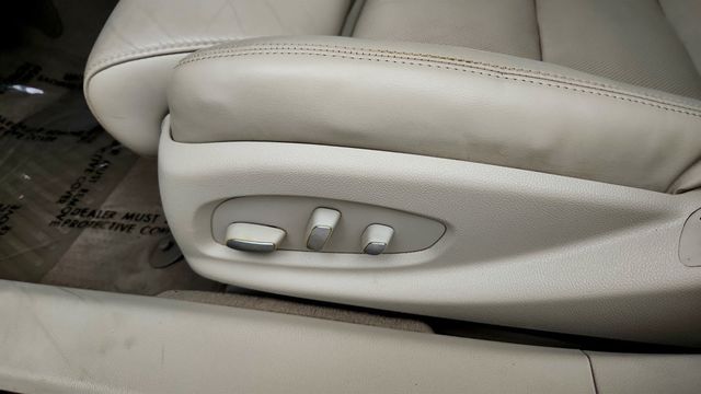 2013 Cadillac XTS 4dr Sedan Luxury w/ UltraView Power Sunroof - 23033696 - 11