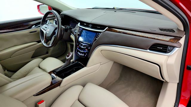 2013 Cadillac XTS 4dr Sedan Luxury w/ UltraView Power Sunroof - 23033696 - 24