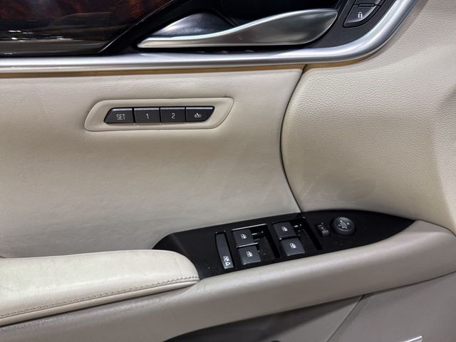 2013 Cadillac XTS 4dr Sedan Platinum AWD - 22971325 - 30