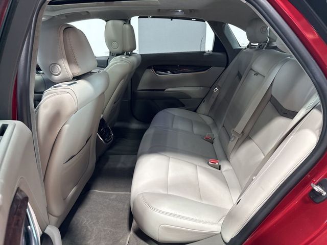 2013 Cadillac XTS 4dr Sedan Platinum AWD - 22971325 - 32