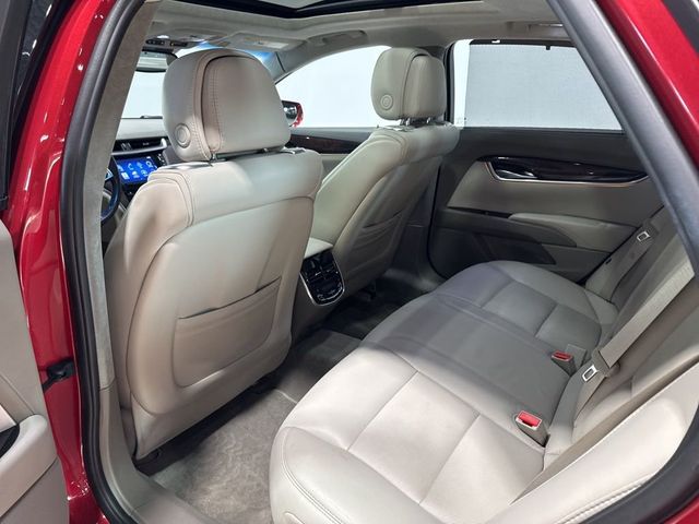 2013 Cadillac XTS 4dr Sedan Platinum AWD - 22971325 - 34