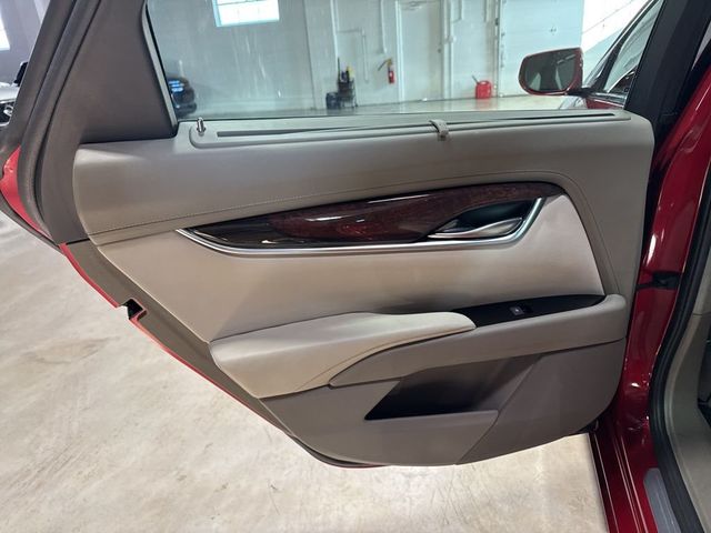 2013 Cadillac XTS 4dr Sedan Platinum AWD - 22971325 - 36