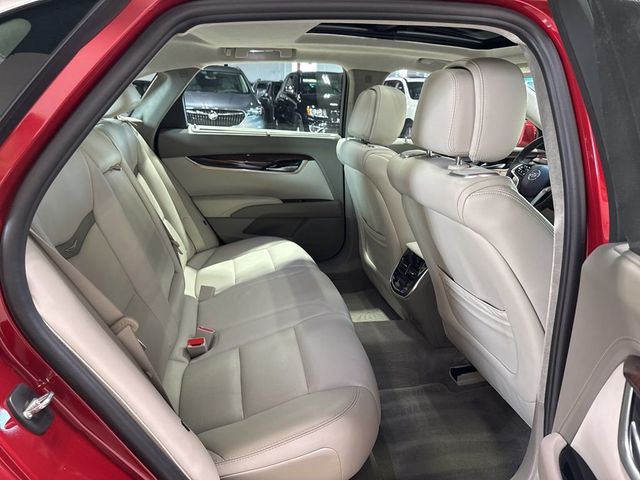 2013 Cadillac XTS 4dr Sedan Platinum AWD - 22971325 - 39