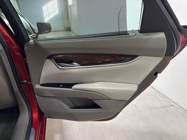 2013 Cadillac XTS 4dr Sedan Platinum AWD - 22971325 - 42