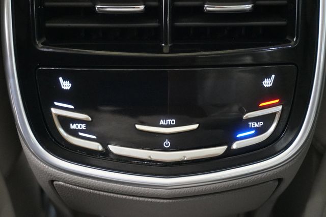 2013 Cadillac XTS 4dr Sedan Platinum FWD - 23002597 - 13