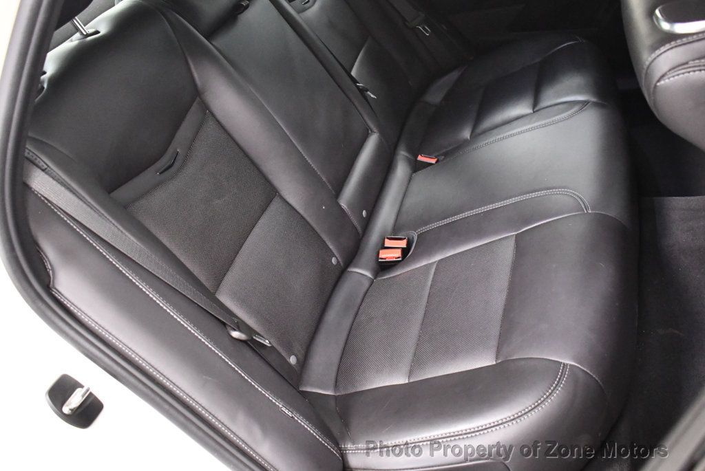 2013 Cadillac XTS Premium photo 18