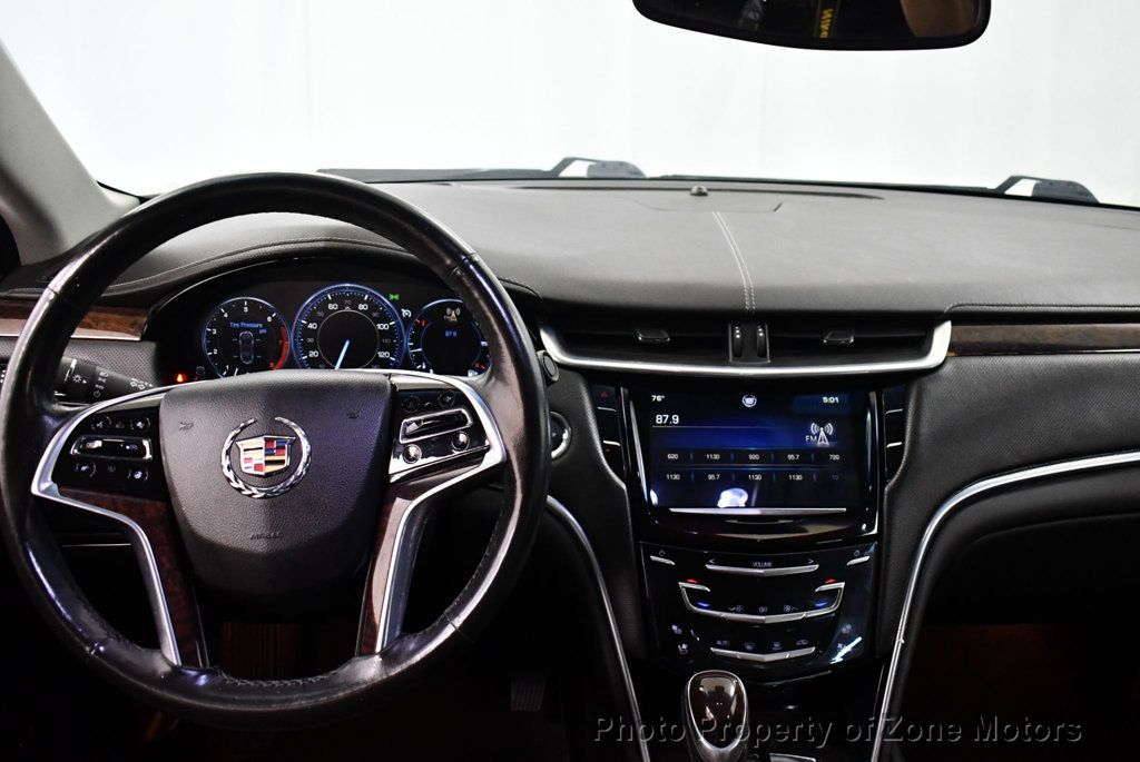 2013 Cadillac XTS Premium photo 26