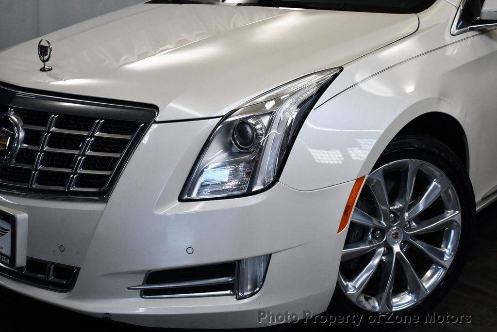 2013 Cadillac XTS Premium photo 3