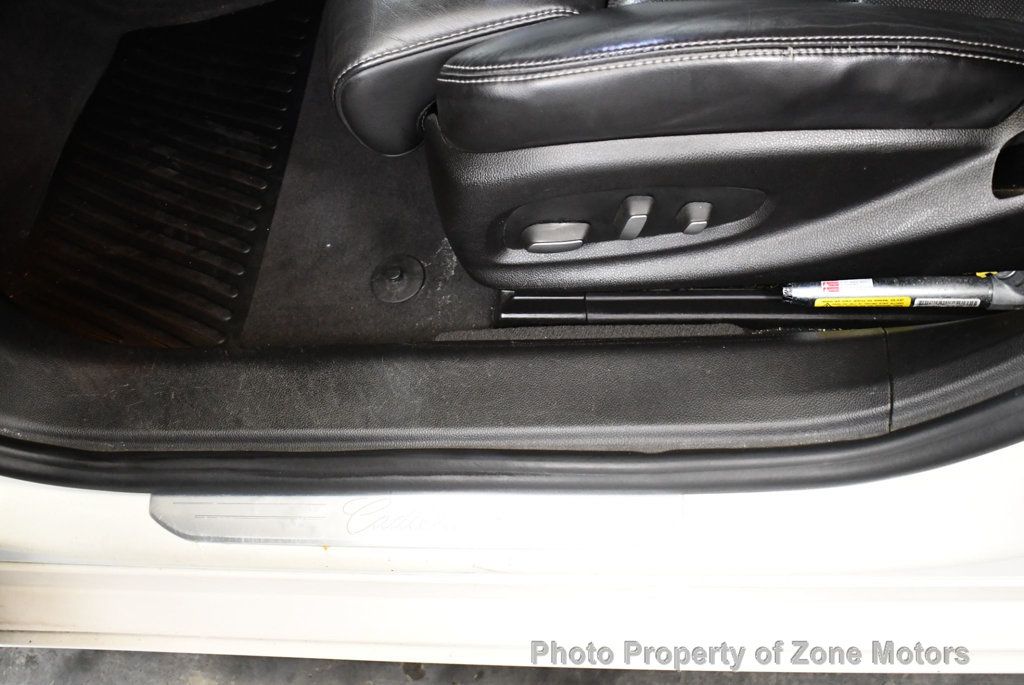 2013 Cadillac XTS Premium photo 8