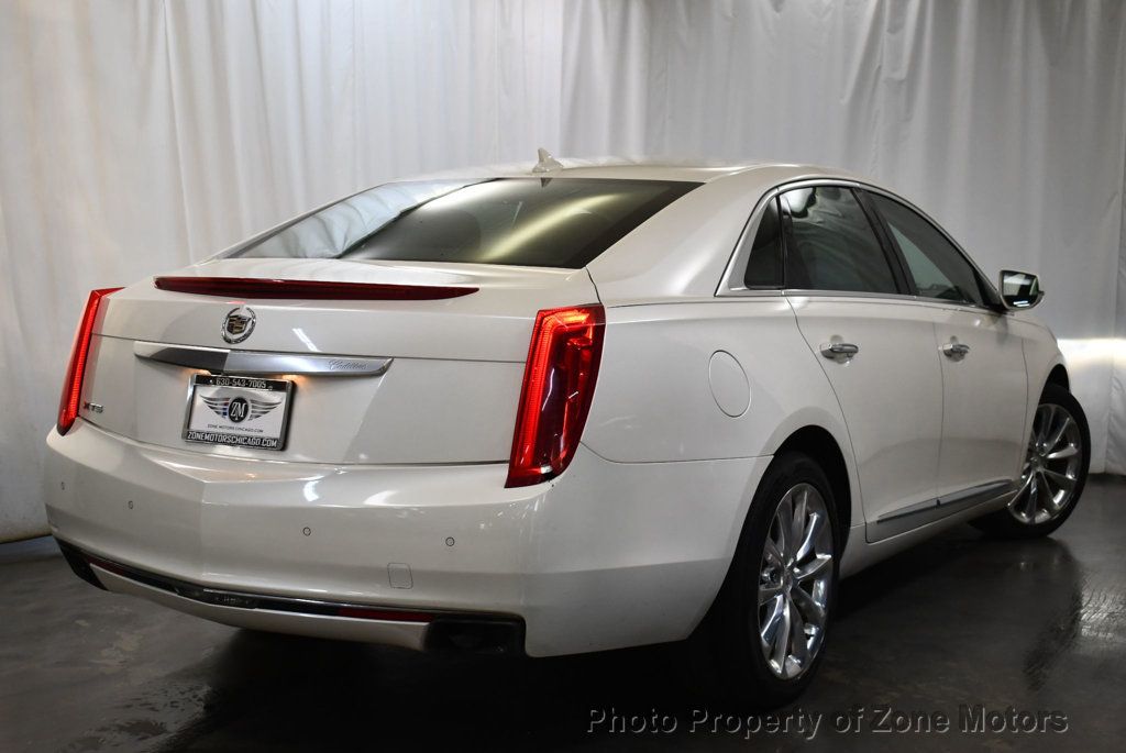 2013 Cadillac XTS Premium photo 9