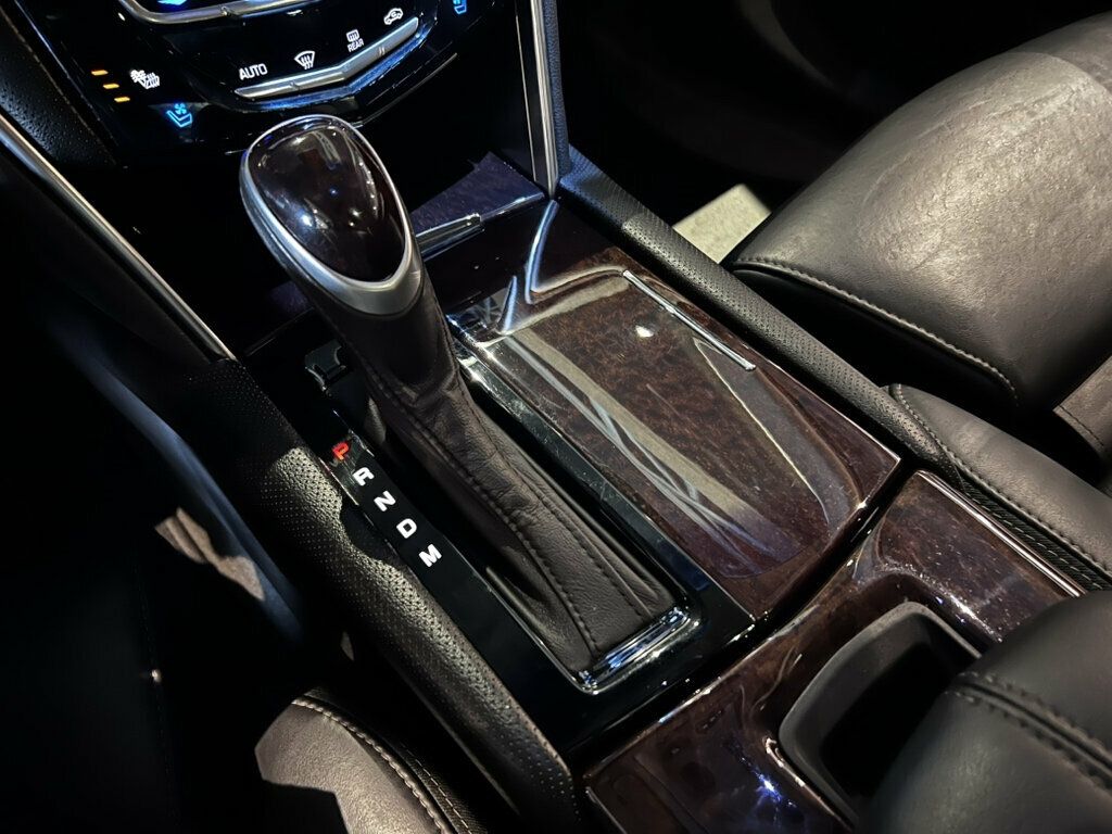 2013 Cadillac XTS Premium Collection, HUD, Heated Cooled seats - 23074651 - 9