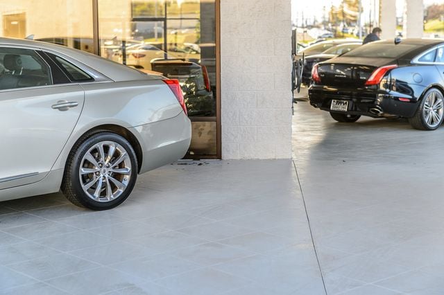 2013 Cadillac XTS XTS LUXURY - LEATHER - POWER SEATS - VERY WELL KEPT - 22393556 - 15