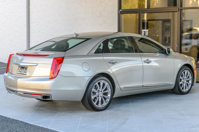 2013 Cadillac XTS XTS LUXURY - LEATHER - POWER SEATS - VERY WELL KEPT - 22393556 - 8