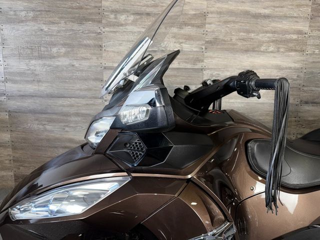 2013 Can-Am Spyder RT SE5 Limited LOW MILES! - 22952080 - 11