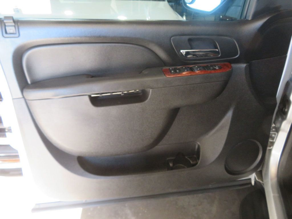 2013 Chevrolet Avalanche 2OWNER AZ TRUCK 4X4 BLACK DIAMOND EDITION LOW MILES  - 22955820 - 17