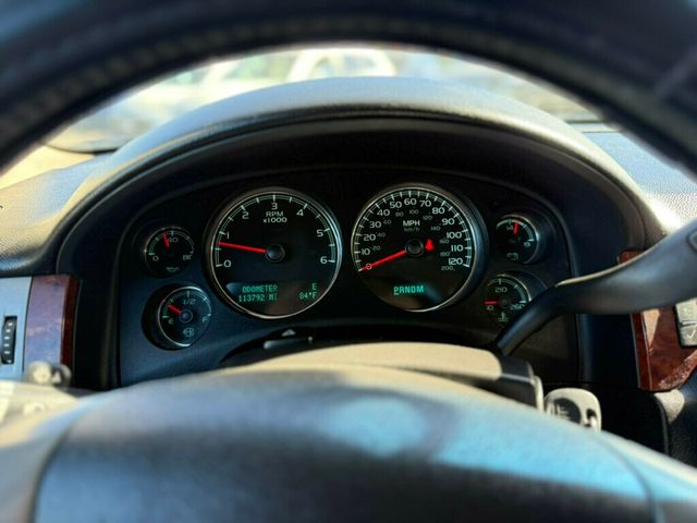 2013 Chevrolet Avalanche 2WD Crew Cab LT - 22972614 - 12