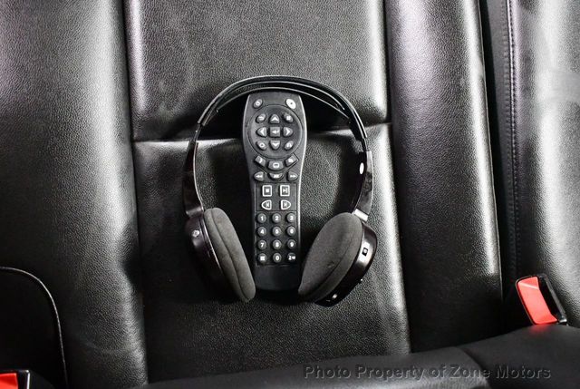 2013 Chevrolet Avalanche 4WD Crew Cab LTZ - 21672383 - 32