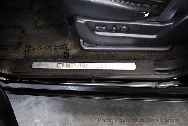 2013 Chevrolet Avalanche 4WD Crew Cab LTZ - 21672383 - 3