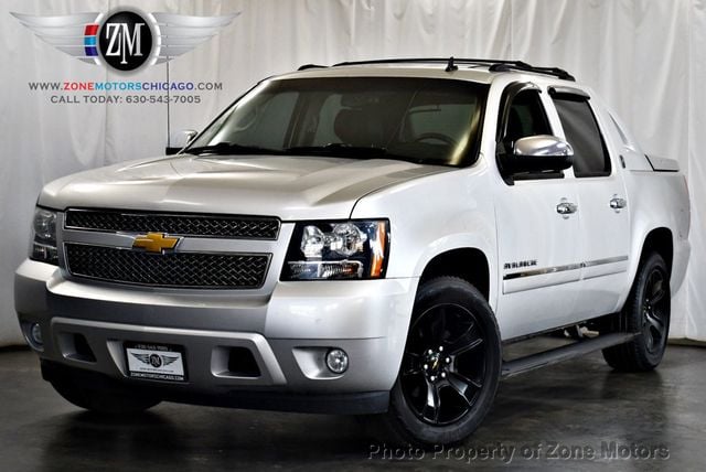 2013 Chevrolet Avalanche 4WD Crew Cab LTZ - 22984712 - 0