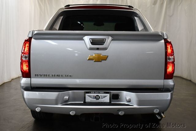 2013 Chevrolet Avalanche 4WD Crew Cab LTZ - 22984712 - 9