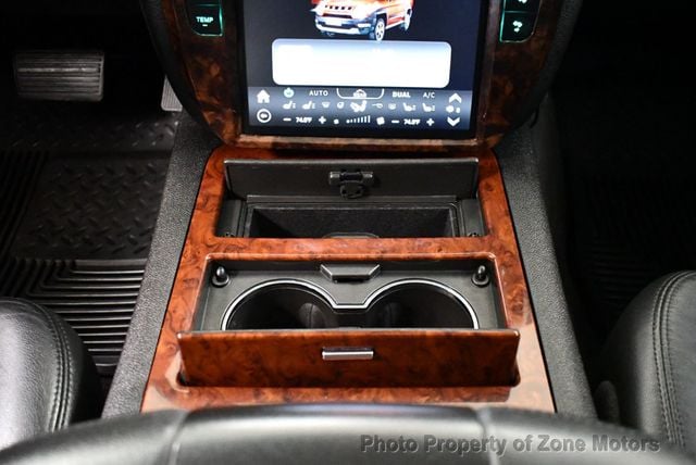 2013 Chevrolet Avalanche 4WD Crew Cab LTZ - 22984712 - 26