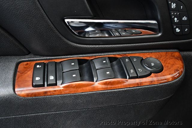 2013 Chevrolet Avalanche 4WD Crew Cab LTZ - 22984712 - 30