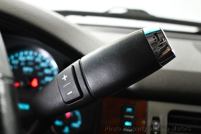 2013 Chevrolet Avalanche 4WD Crew Cab LTZ - 22984712 - 39