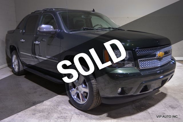 2013 Chevrolet Avalanche 4WD Crew Cab LTZ - 22921309 - 0