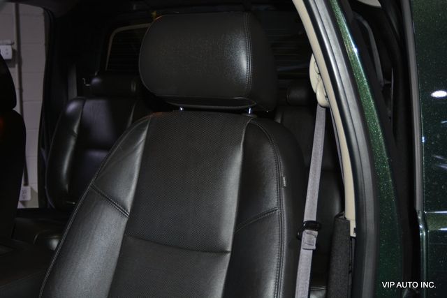 2013 Chevrolet Avalanche 4WD Crew Cab LTZ - 22921309 - 12