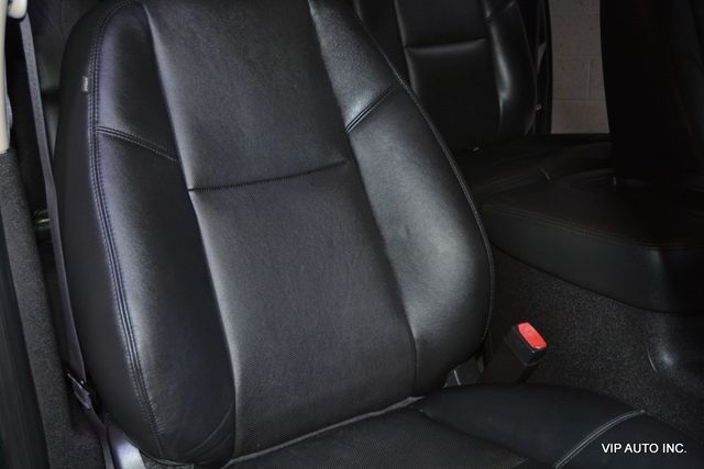 2013 Chevrolet Avalanche 4WD Crew Cab LTZ - 22921309 - 15