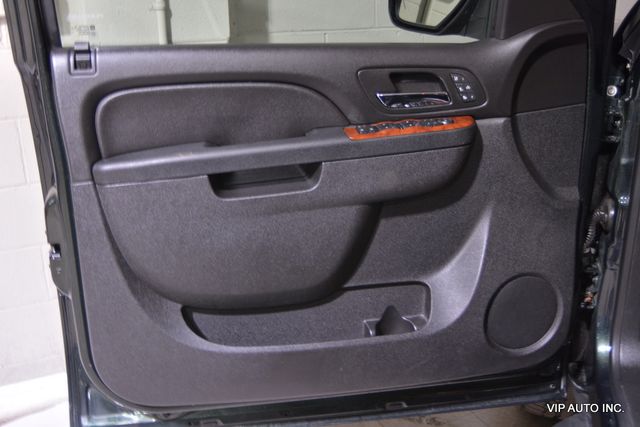 2013 Chevrolet Avalanche 4WD Crew Cab LTZ - 22921309 - 6