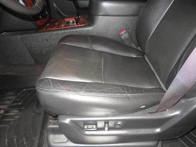 2013 Chevrolet Avalanche LTZ BLACK DIAMOND EDITION 4X4 AVALANCHE LIFTED EXTRA CLEAN  - 22992490 - 19