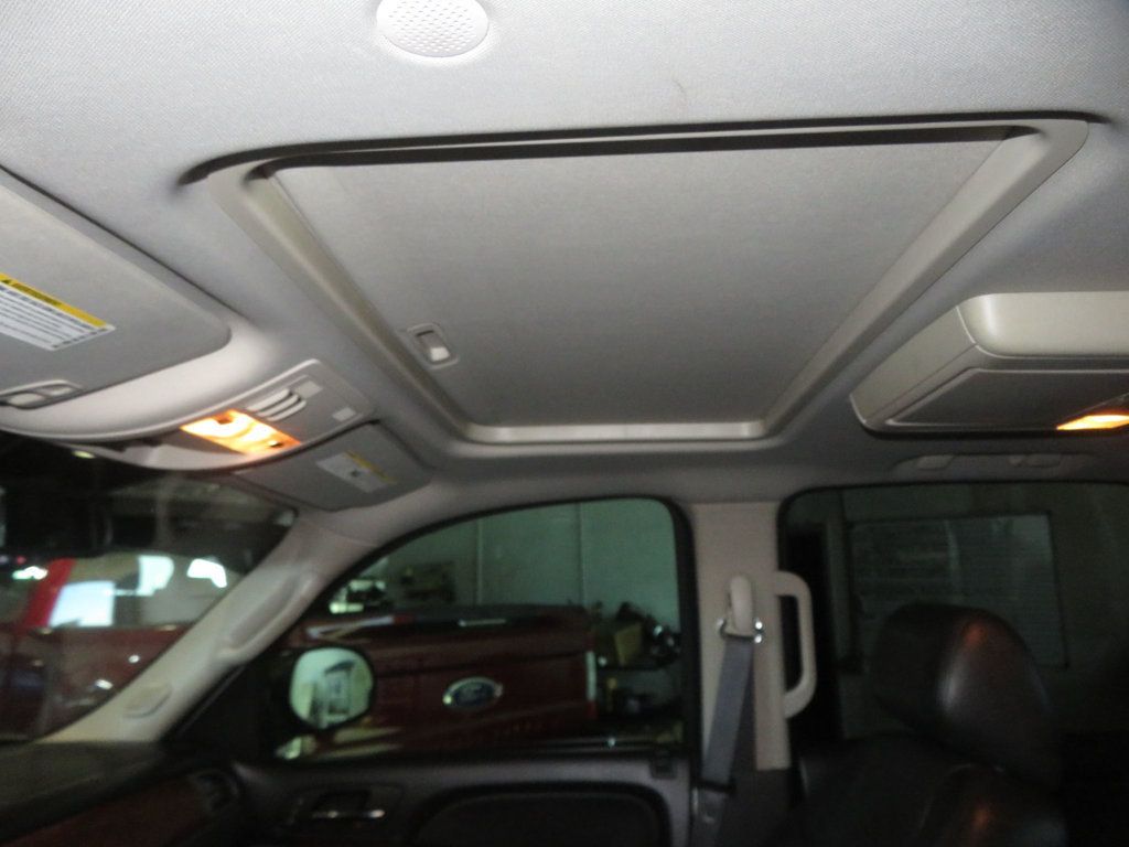 2013 Chevrolet Avalanche LTZ BLACK DIAMOND EDITION 4X4 AVALANCHE LIFTED EXTRA CLEAN  - 22992490 - 21