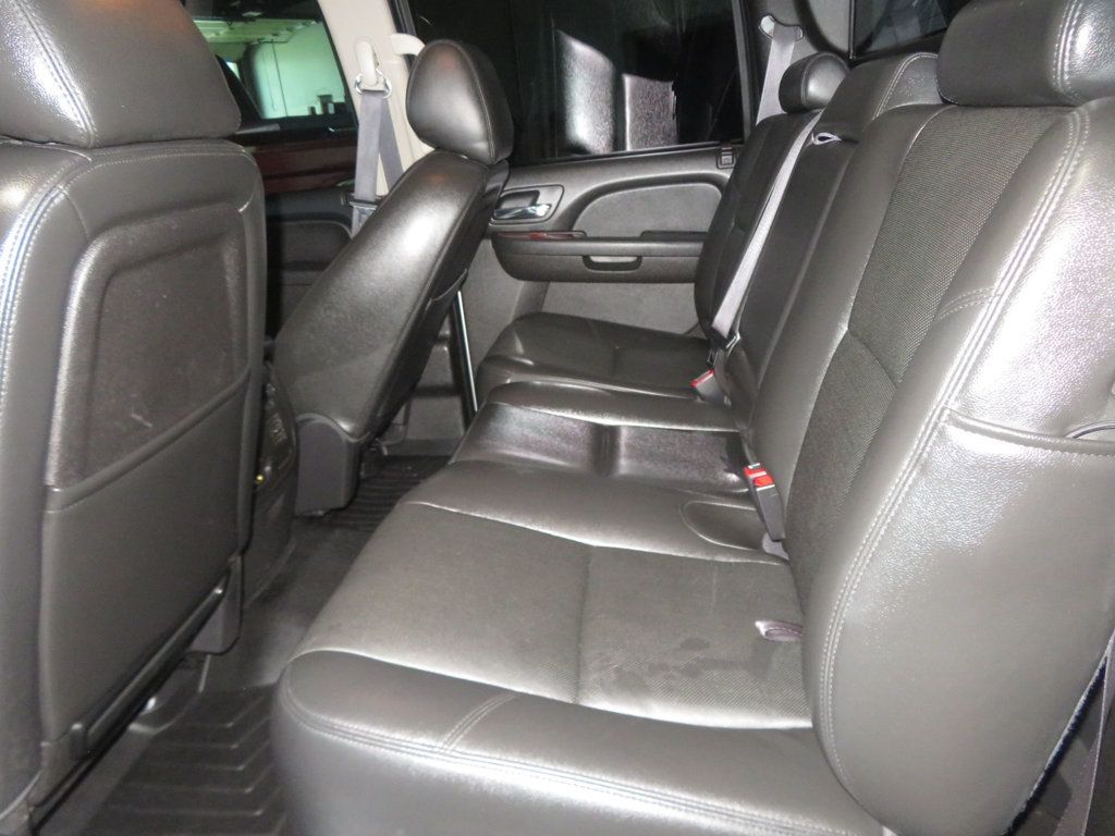 2013 Chevrolet Avalanche LTZ BLACK DIAMOND EDITION 4X4 AVALANCHE LIFTED EXTRA CLEAN  - 22992490 - 23