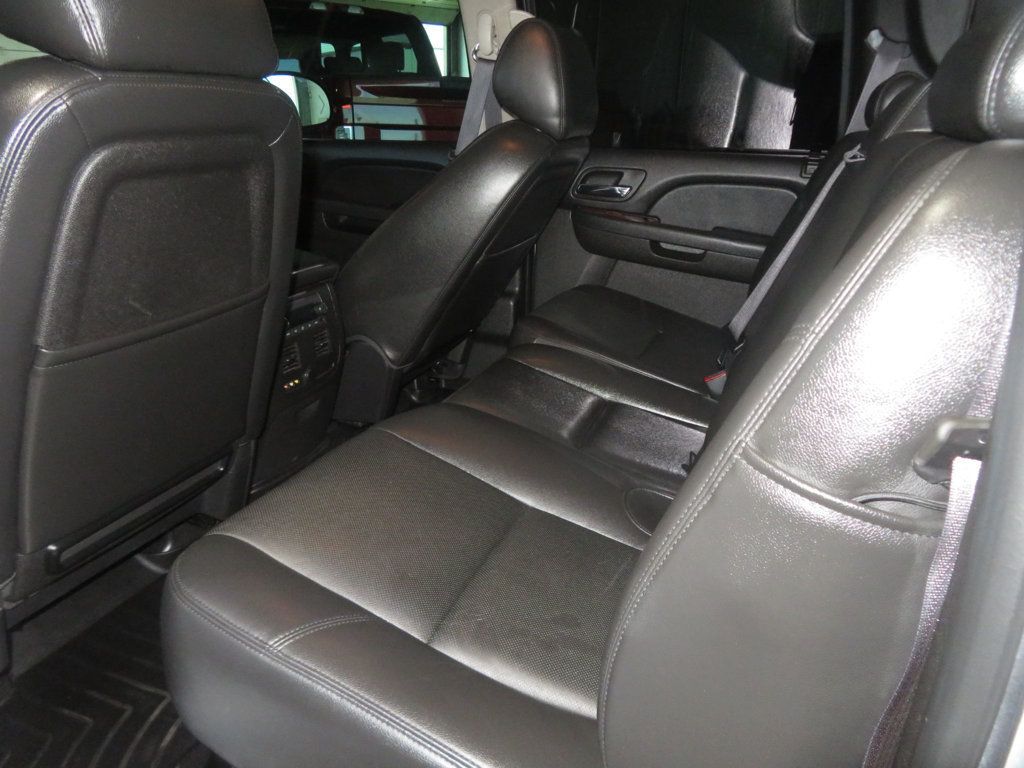 2013 Chevrolet Avalanche LTZ BLACK DIAMOND EDITION 4X4 AVALANCHE LIFTED EXTRA CLEAN  - 22992490 - 24