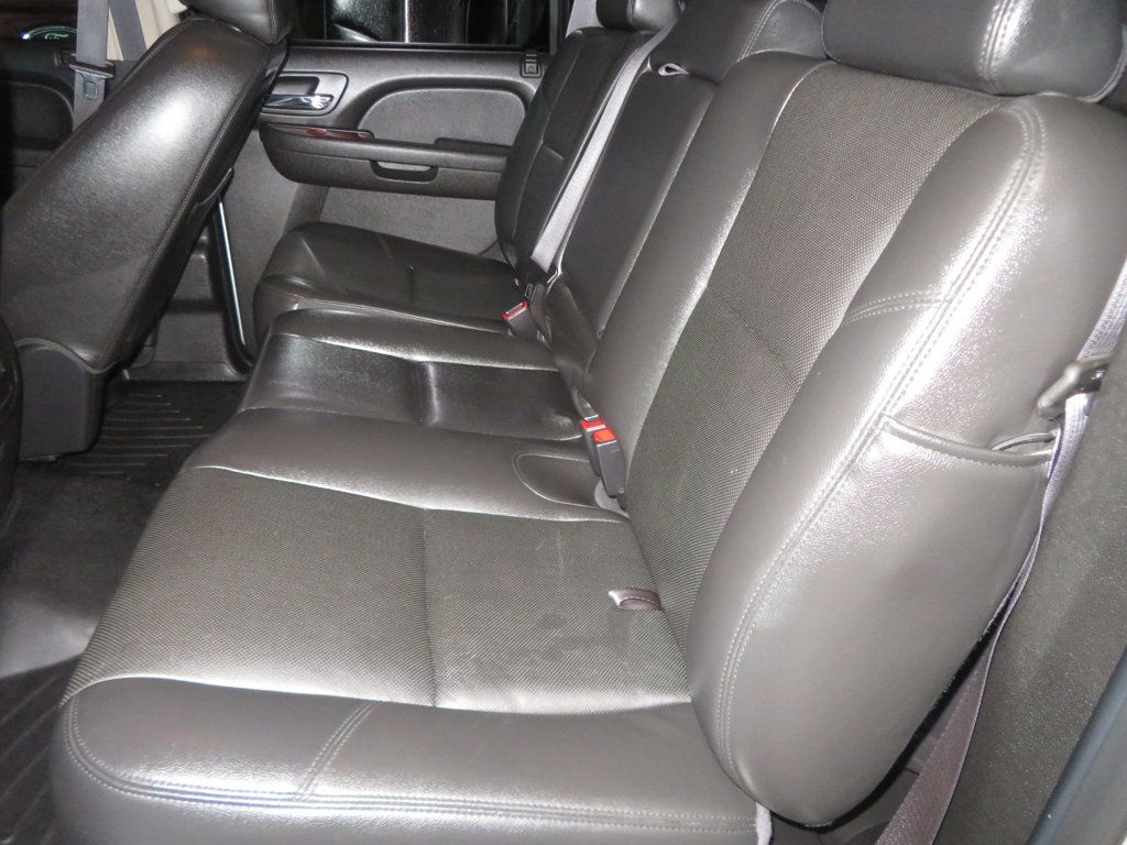 2013 Chevrolet Avalanche LTZ BLACK DIAMOND EDITION 4X4 AVALANCHE LIFTED EXTRA CLEAN  - 22992490 - 26