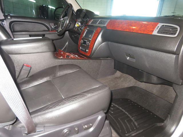 2013 Chevrolet Avalanche LTZ BLACK DIAMOND EDITION 4X4 AVALANCHE LIFTED EXTRA CLEAN  - 22992490 - 34