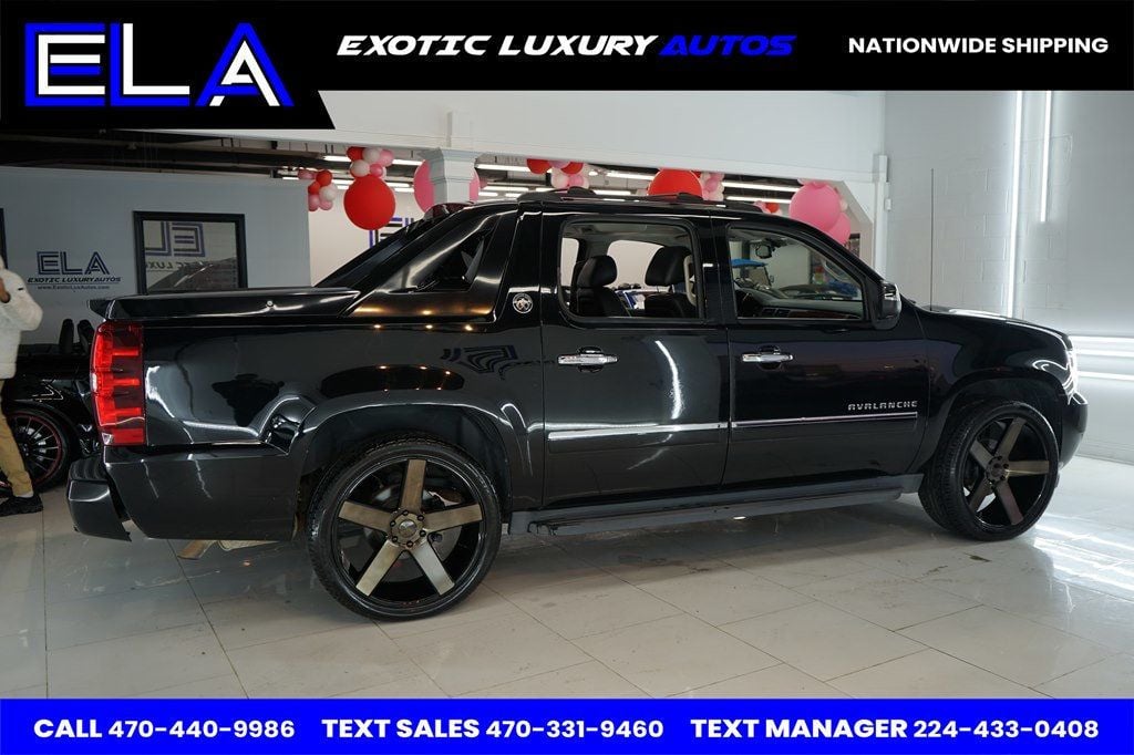 2013 Chevrolet Avalanche NO RUST NO RUST!  BLACK DIAMOND PACKAGE! NAVIGATION! REAR CAMER  - 22776894 - 23