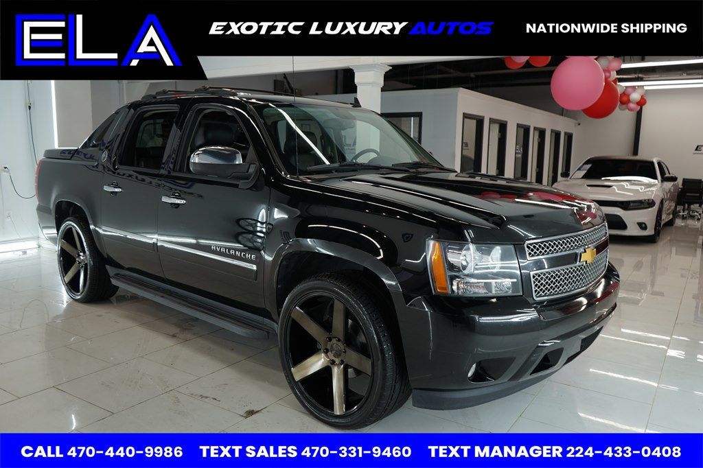 2013 Chevrolet Avalanche NO RUST NO RUST!  BLACK DIAMOND PACKAGE! NAVIGATION! REAR CAMER  - 22776894 - 24